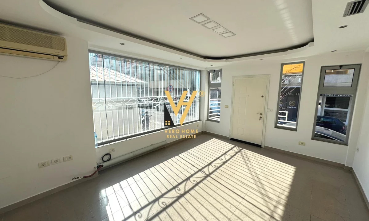 JEPET ZYRE 100 M2 ME QIRA TE MINE PEZA 800 EURO