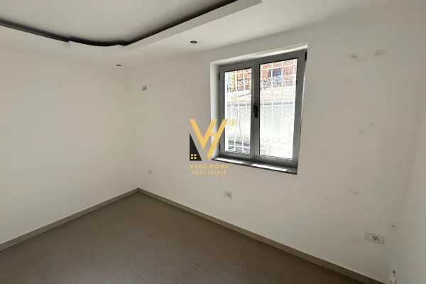 JEPET ZYRE 100 M2 ME QIRA TE MINE PEZA 800 EURO