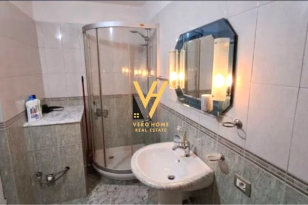 Shtepi me qera Apartament ne Tirane, 1+1, Mobilimi E mobiluar, Pagesa 35,000  Leke.