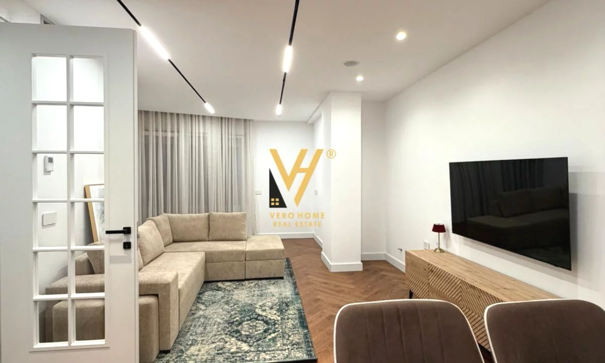 Shtepi me qera Apartament ne Tirane, 2+1, Mobilimi E mobiluar, Pagesa 1,600  Euro.