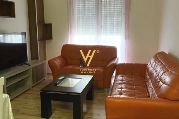 Shtepi me qera Apartament ne Tirane, 1+1, Mobilimi E mobiluar, Pagesa 520  Euro.