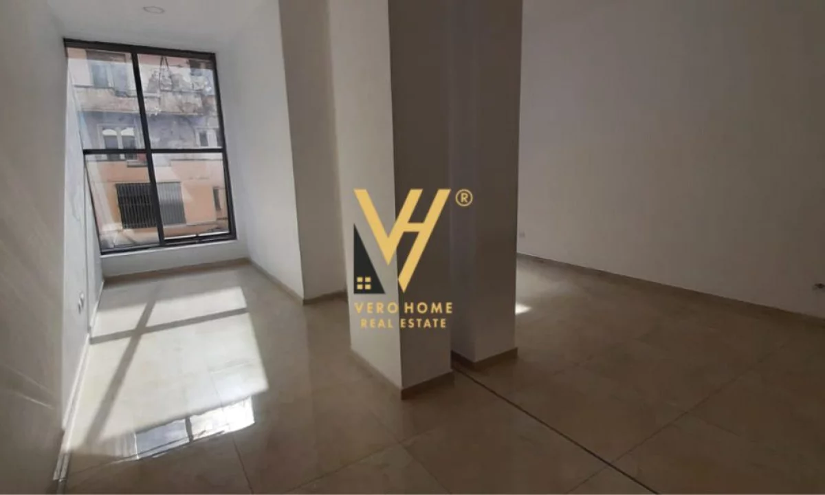 JEPET ZYRE 50 M2 ME QIRA TE MYSLYM SHYRI 50.000 LEKE