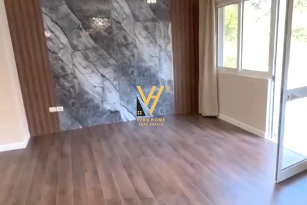 Shtepi ne shitje 2+1 ne Tirane - 210,000 Euro