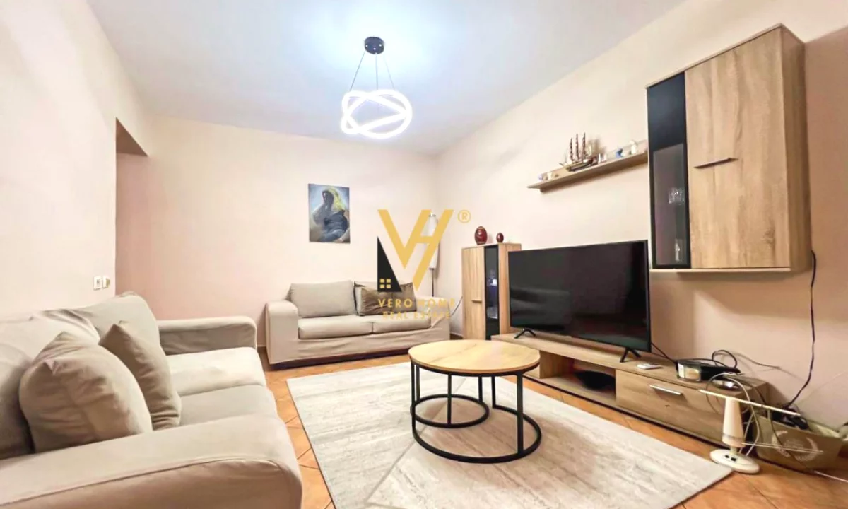 Shtepi me qera Apartament ne Tirane, 2+1, Mobilimi E mobiluar, Pagesa 70,000  Leke.