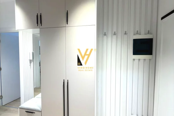 Shtepi me qera Apartament ne Tirane, 2+1, Mobilimi E mobiluar, Pagesa 1,200  Euro.