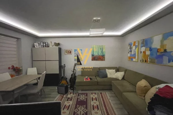 Shtepi me qera 2+1 ne Tirane - 650 Euro