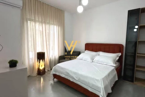 SHITET VILE 3 KATE NE SHKEMBIN E KAVAJES 550.000 EURO