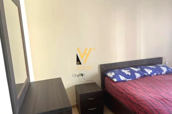 Appartamento in vendita a Tirana 2+1, Arredato