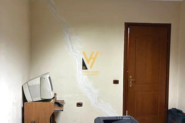 Business Property in Sale 3+1 in Tirana - 100,000 Euro