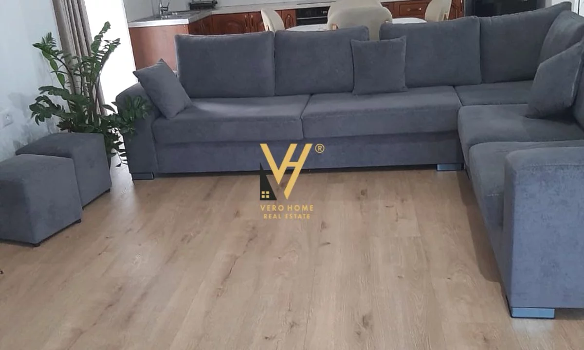 Shtepi me qera Apartament ne Tirane, 1+1, Mobilimi E mobiluar, Pagesa 450  Euro.