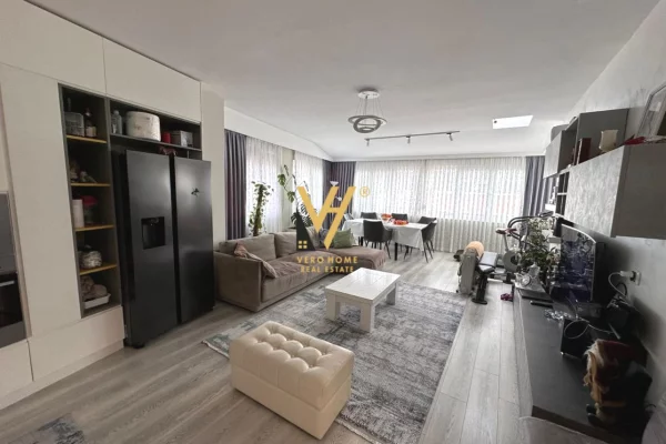 Casa in vendita 3+1 a Tirana - 22,000,000 Leke