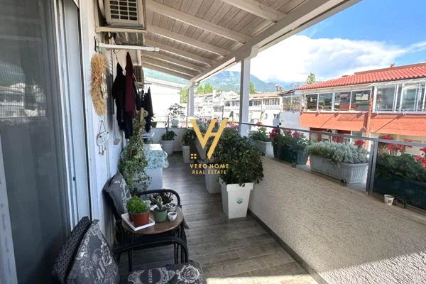 Appartamento in vendita a Tirana 3+1, Arredato