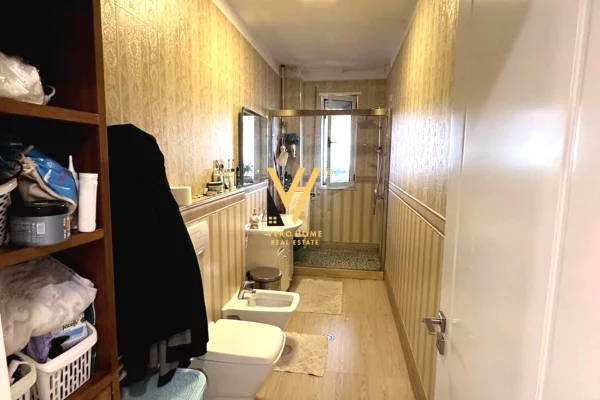 Appartamento in vendita a Tirana 3+1, Arredato