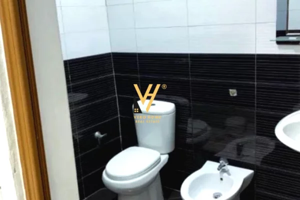 Shtepi me qera Apartament ne Tirane, 1+1, Mobilimi E mobiluar, Pagesa 400  Euro.