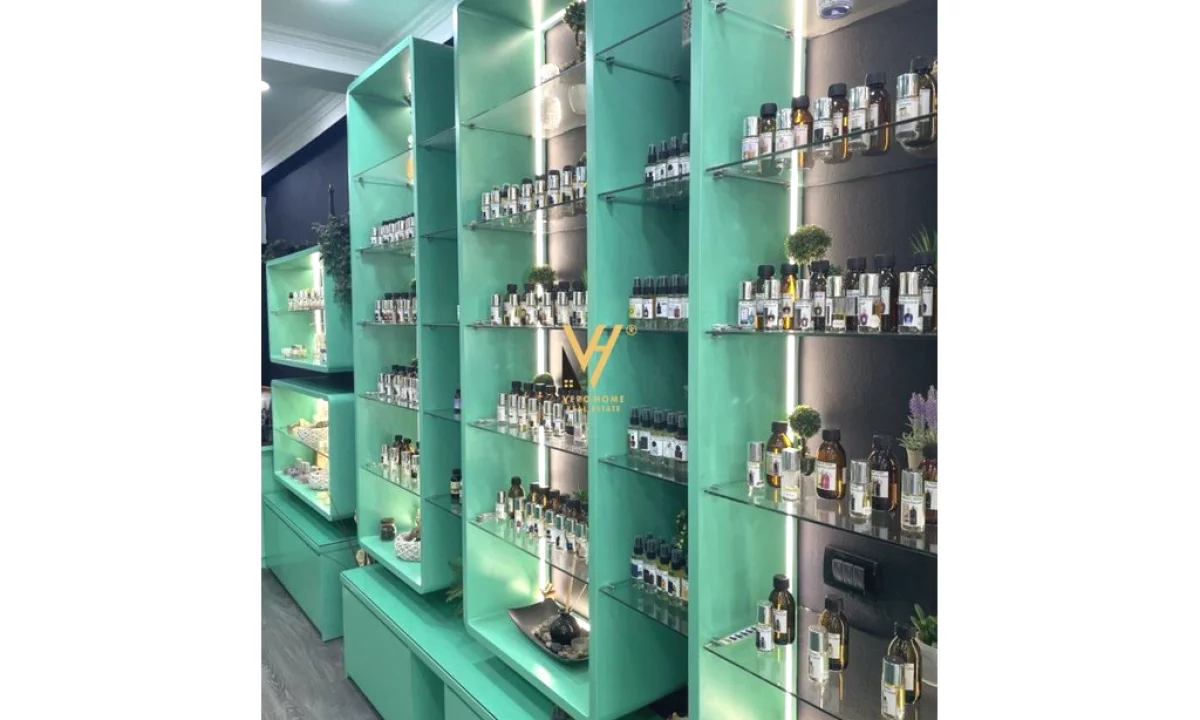 SHITET BIZNES PARFUMERI NE BLLOK 40.000 EURO