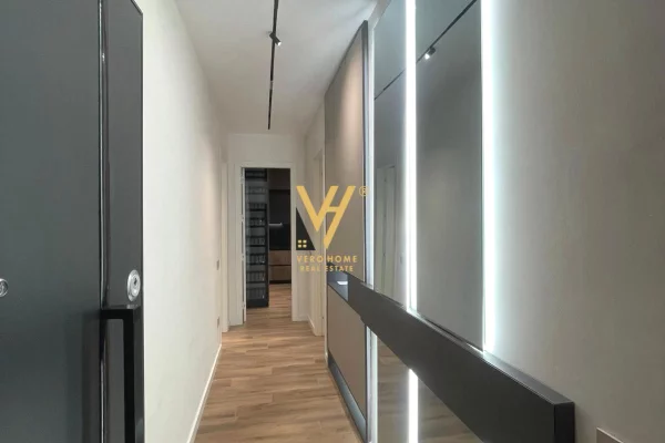 Shtepi me qera Apartament ne Tirane, 1+1, Mobilimi E mobiluar, Pagesa 900  Euro.