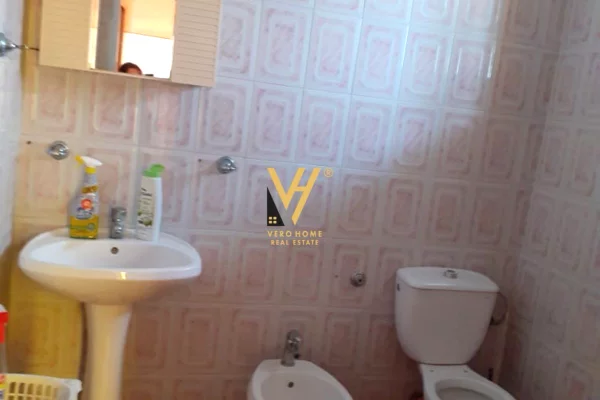 Casa privata/Indipendente in affitto a Tirana 2+1, Arredato