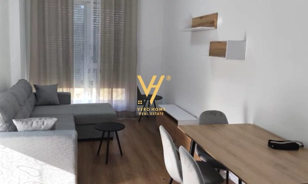 Shtepi me qera Apartament ne Tirane, 1+1, Mobilimi E mobiluar, Pagesa 430  Euro.