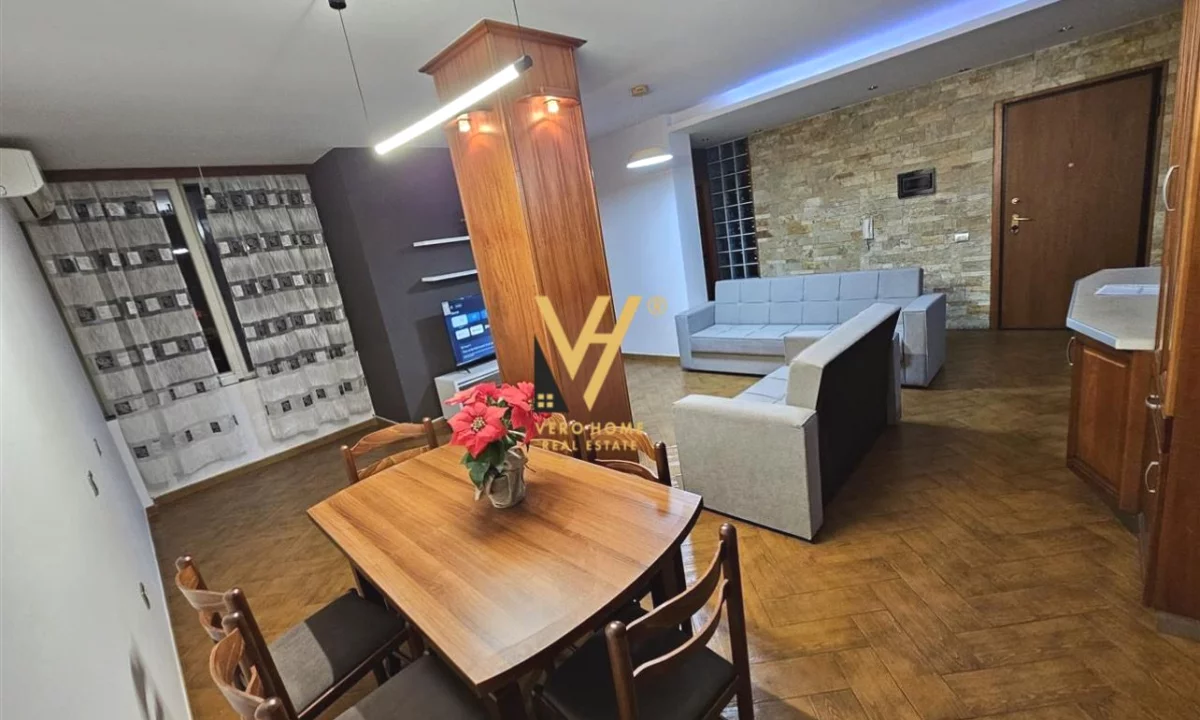 Shtepi me qera Apartament ne Tirane, 2+1, Mobilimi E mobiluar, Pagesa 75,000  Leke.