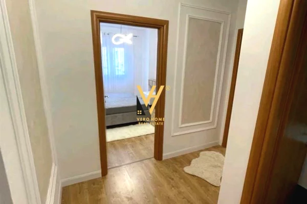 Shtepi me qera Apartament ne Tirane, 1+1, Mobilimi E mobiluar, Pagesa 50,000  Leke.