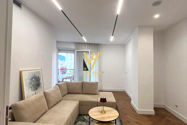 Shtepi me qera Apartament ne Tirane, 2+1, Mobilimi E mobiluar, Pagesa 1,200  Euro.