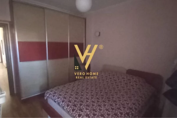 Appartamento in vendita a Tirana 2+1, Arredato