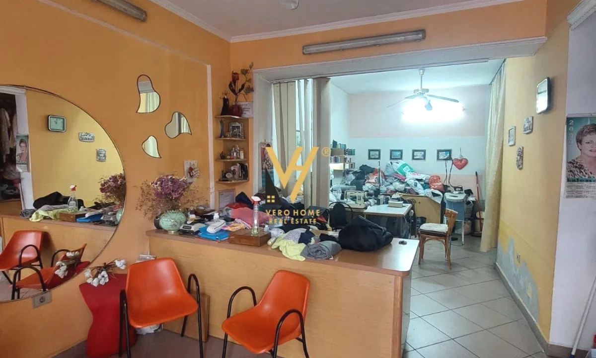 SHITET DYQAN 38 M2 TE RRUGA 4 DESHMORET 140.000 EURO