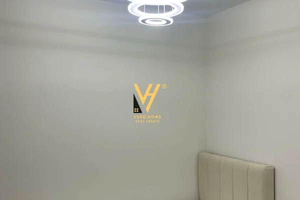 Shtepi me qera Apartament ne Tirane, 2+1, Mobilimi E mobiluar, Pagesa 600  Euro.