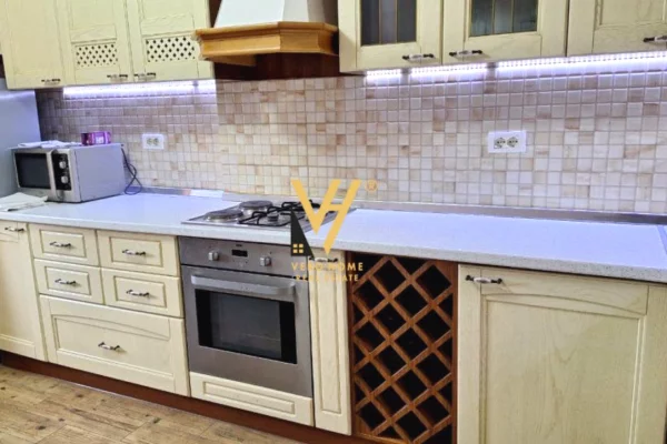 House for Rent 2+1 in Tirana - 600 Euro