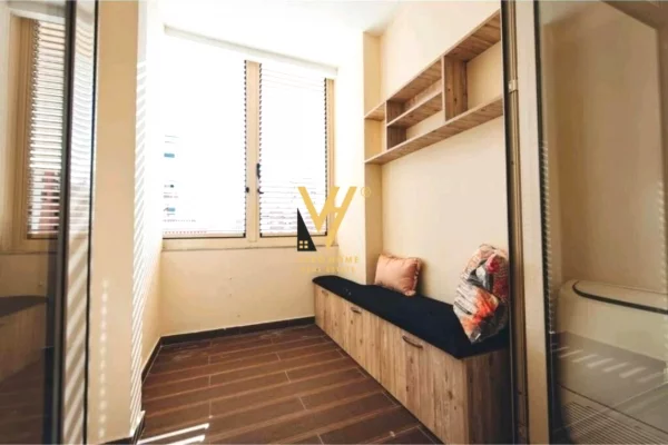 Shtepi me qera Apartament ne Tirane, 1+1, Mobilimi E mobiluar, Pagesa 650  Euro.