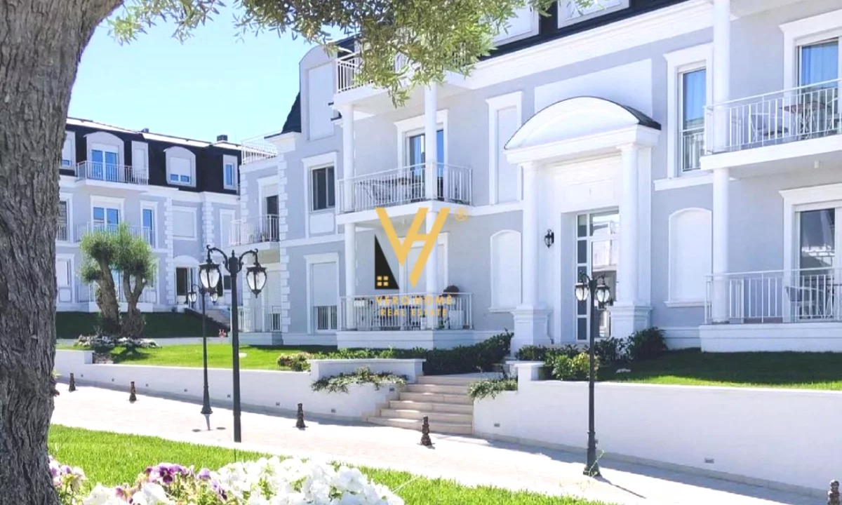 Shtepi me qera Apartament ne Tirane, 2+1, Mobilimi E mobiluar, Pagesa 2,200  Euro.