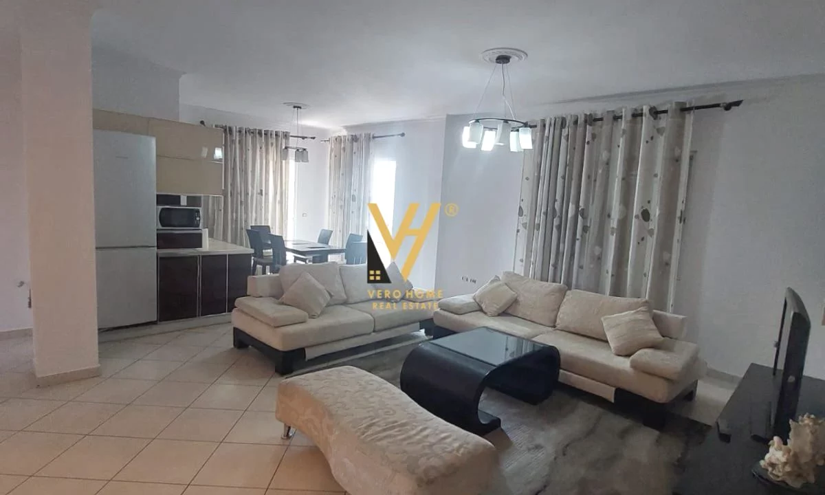 Shtepi me qera Apartament ne Tirane, 3+1, Mobilimi E mobiluar, Pagesa 60,000  Leke.