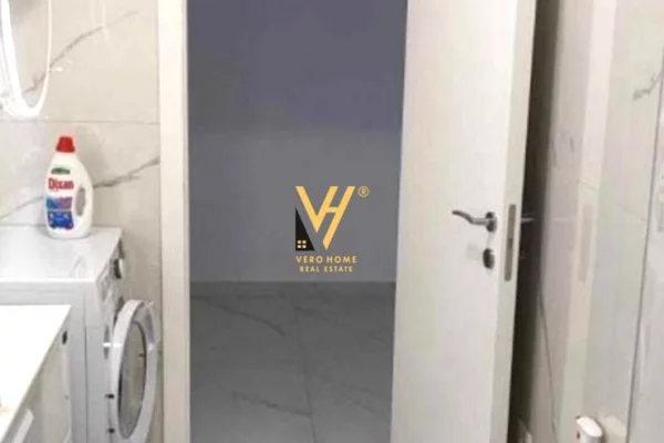 Shtepi me qera Apartament ne Tirane, 3+1, Mobilimi E mobiluar, Pagesa 70,000  Leke.