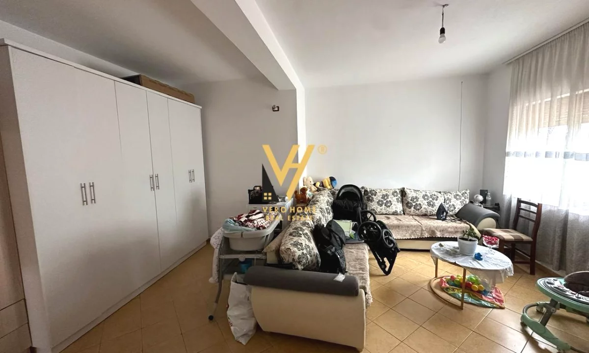 Shtepi me qera Apartament ne Tirane, 2+1, Mobilimi E mobiluar, Pagesa 45,000  Leke.