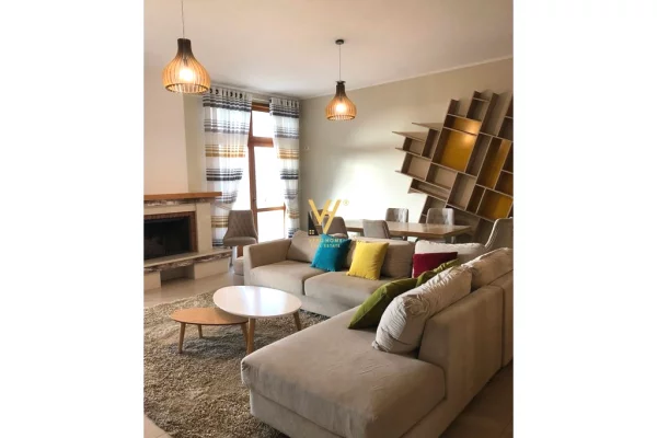 Casa in vendita 4+1 a Tirana - 550,000 Euro