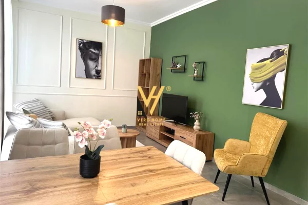 Shtepi me qera Apartament ne Tirane, 1+1, Mobilimi E mobiluar, Pagesa 65,000  Leke.