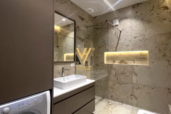 Shtepi me qera Apartament ne Tirane, 3+1, Mobilimi E mobiluar, Pagesa 2,500  Euro.