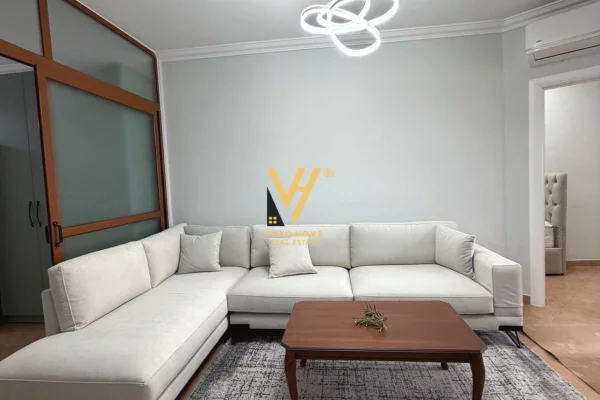 Shtepi me qera Apartament ne Tirane, 2+1, Mobilimi E mobiluar, Pagesa 80,000  Leke.