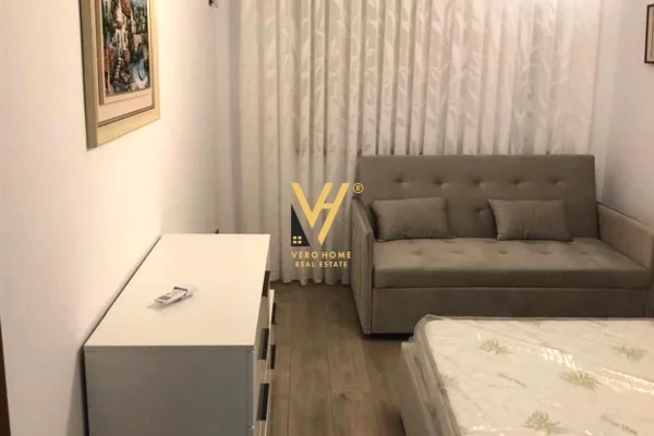Shtepi me qera Apartament ne Tirane, 1+1, Mobilimi E mobiluar, Pagesa 70,000  Leke.