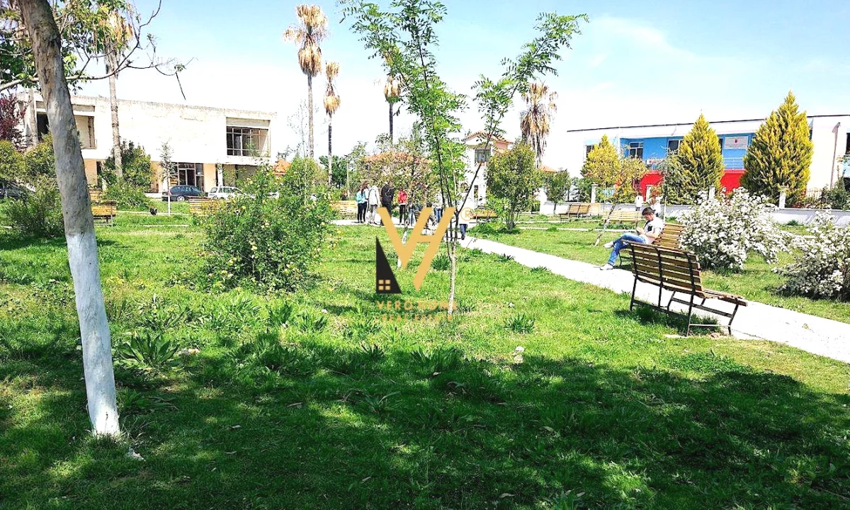 SHITET TOKE 6000 M2 NE LUSHNJE 1.300.000 LEKE