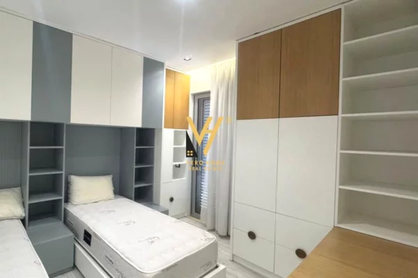 Shtepi me qera Apartament ne Tirane, 2+1, Mobilimi E mobiluar, Pagesa 1,500  Euro.