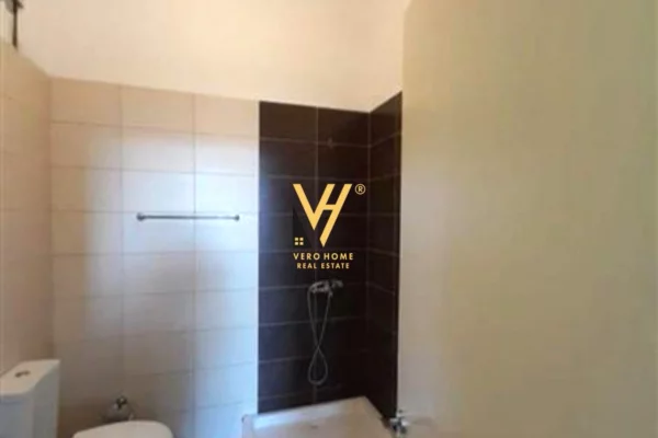 Shtepi me qera Apartament ne Tirane, 2+1, Mobilimi E mobiluar, Pagesa 45,000  Leke.