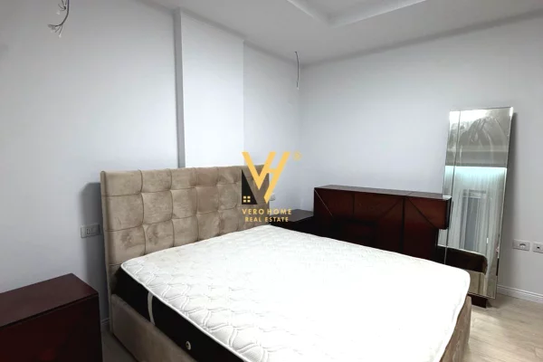 Shtepi me qera Apartament ne Tirane, 2+1, Mobilimi E mobiluar, Pagesa 1,000  Euro.