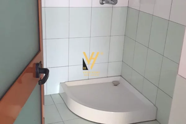 Shtepi me qera Apartament ne Tirane, 2+1, Mobilimi E mobiluar, Pagesa 35,000  Leke.