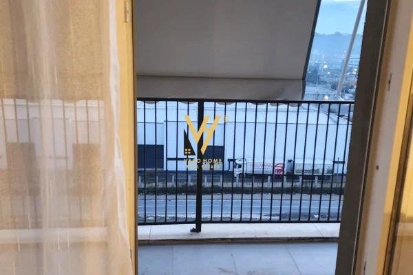 Appartamento in affitto a Tirana 2+1, Arredato