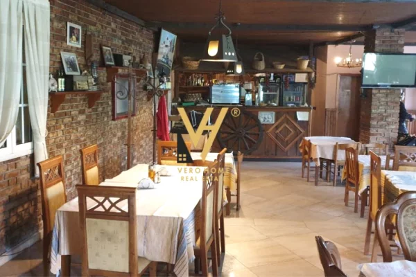 Business Property in Sale 2+1 in Tirana - 300,000 Euro