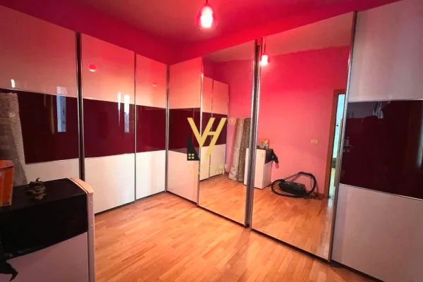 Luxury villas for rent in Tirana 3+1, Furnished