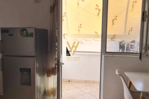 Shtepi me qera Apartament ne Tirane, 1+1, Mobilimi E mobiluar, Pagesa 55,000  Leke.