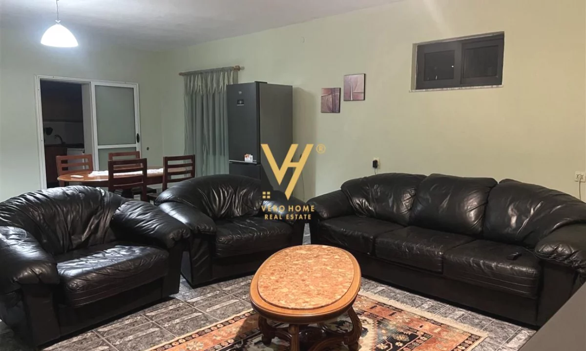 Shtepi me qera Apartament ne Tirane, 2+1, Mobilimi E mobiluar, Pagesa 500  Euro.