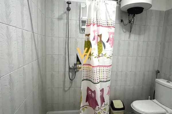 Shtepi me qera Apartament ne Tirane, 2+1, Mobilimi E mobiluar, Pagesa 500  Euro.